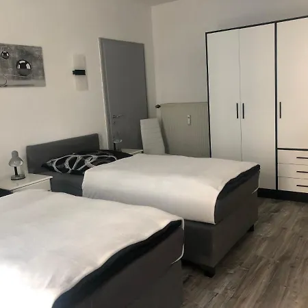 Апартаменты Ferienwohnung Im Herzen Koblenz *